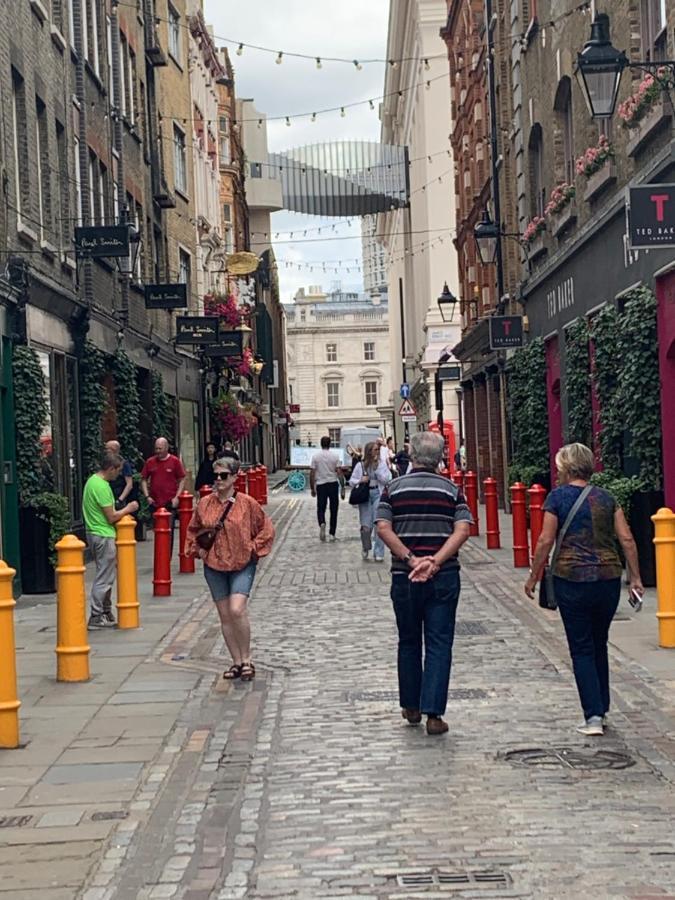 Bed and Breakfast St Martins Londra Esterno foto