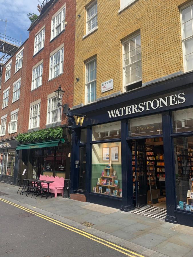 Bed and Breakfast St Martins Londra Esterno foto